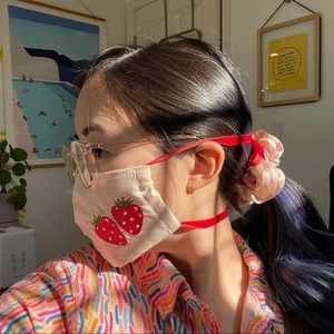 Centinelle Embroidered Strawberry Velvet Tie Face Mask